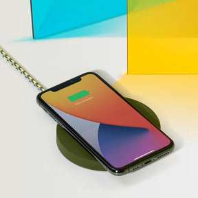 34253177094283,Drop Wireless Charger (Maison KitsunŽ Edition) - Green