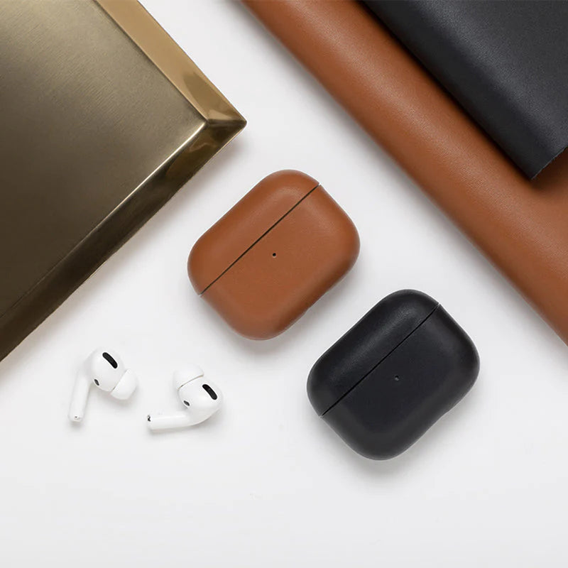 Chic Leather Cases for Apple AirPods Pro | Shop Noémie Brown/Black