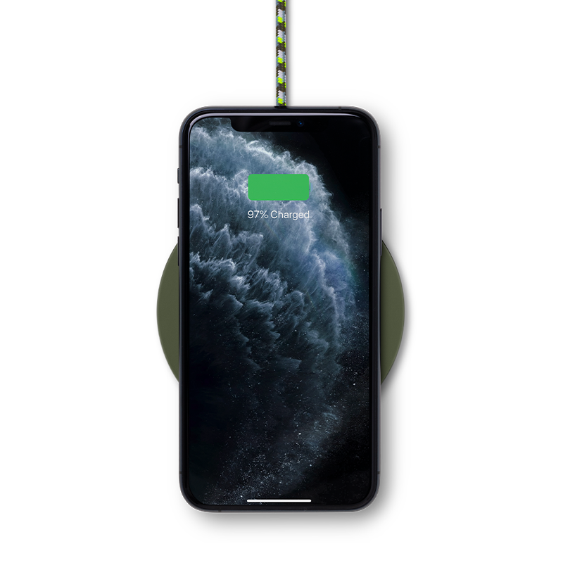 34253177094283,Drop Wireless Charger (Maison KitsunŽ Edition) - Green